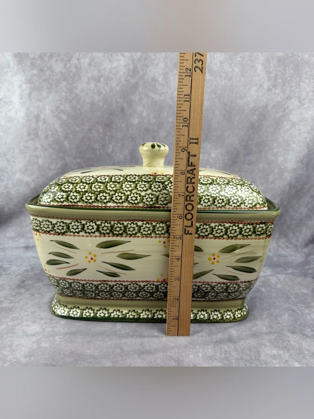 Temp-Tations Old World Green Ceramic Bread Box with Lid Ovenware by Tara